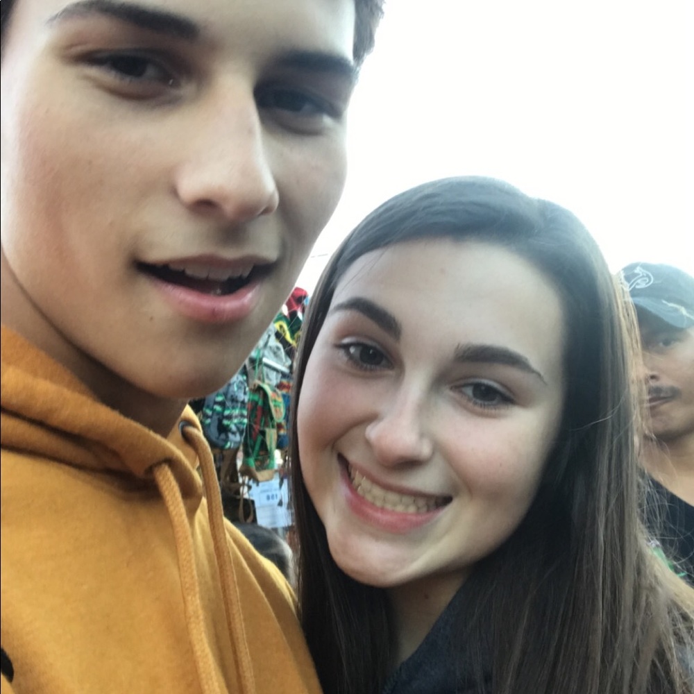 Meet your Posher, Hailey